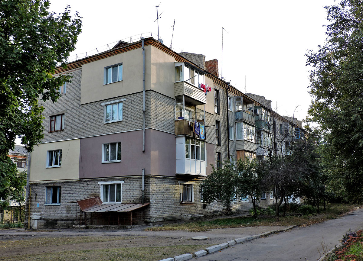 Донець, Центральная улица, 11А