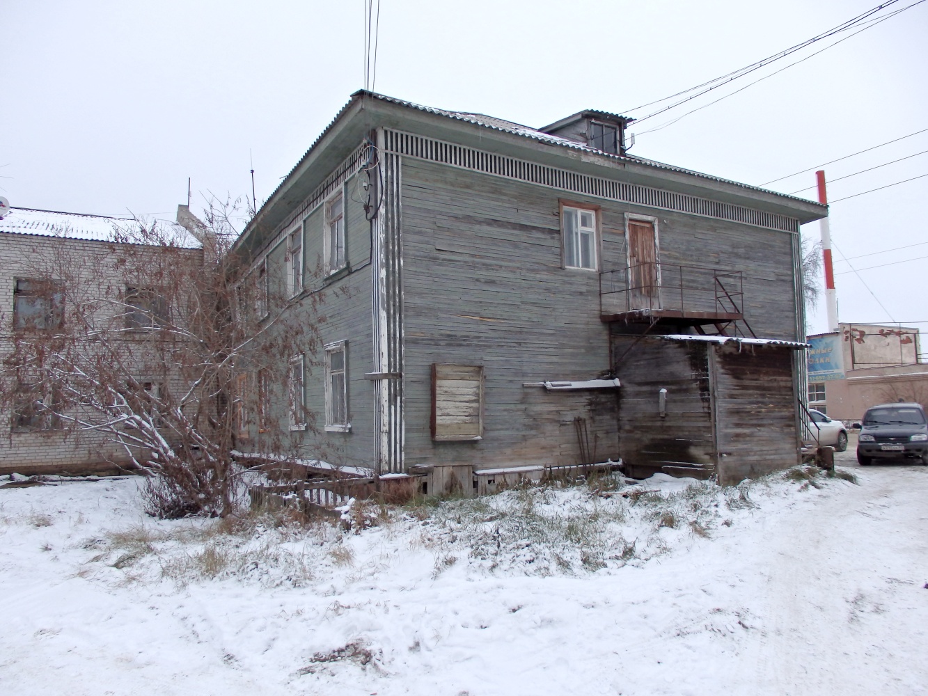 Naryan-Mar, Октябрьская улица, 37