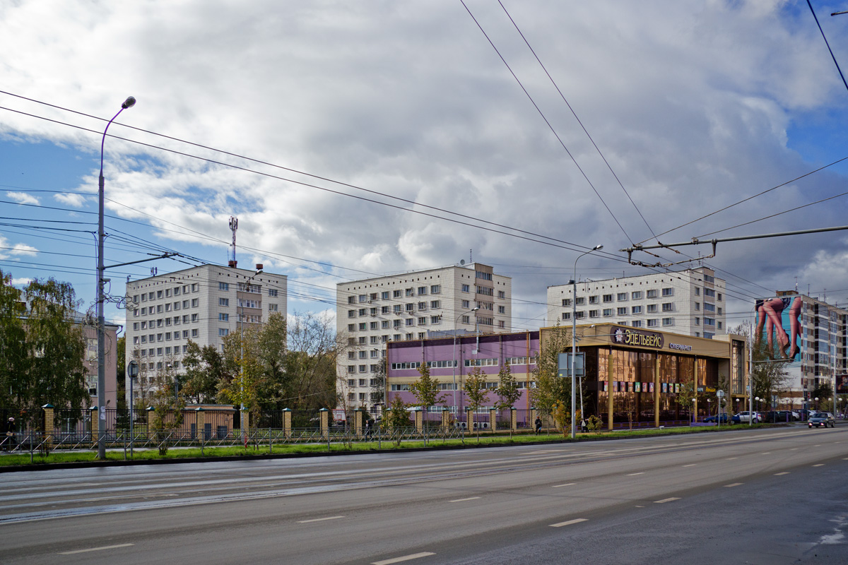 Казань, Улица Нурсултана Назарбаева, 60 корп. 1; Улица Нурсултана Назарбаева, 56; Улица Нурсултана Назарбаева, 54; Улица Марселя Салимжанова, 16