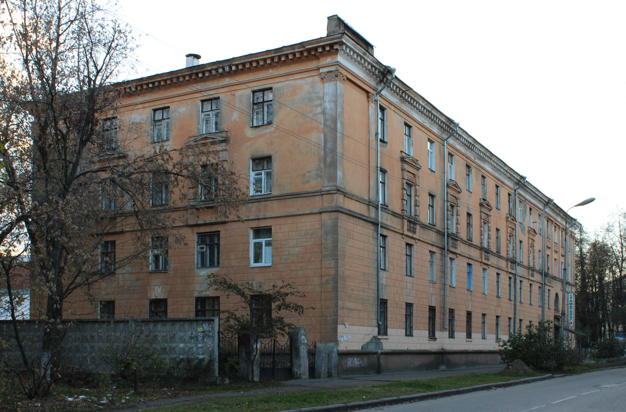 Иваново, Садовая улица, 12