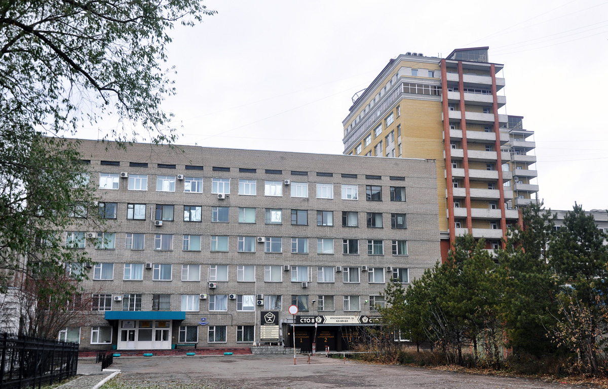 Омск, Краснофлотская улица, 24; Больничный переулок, 6