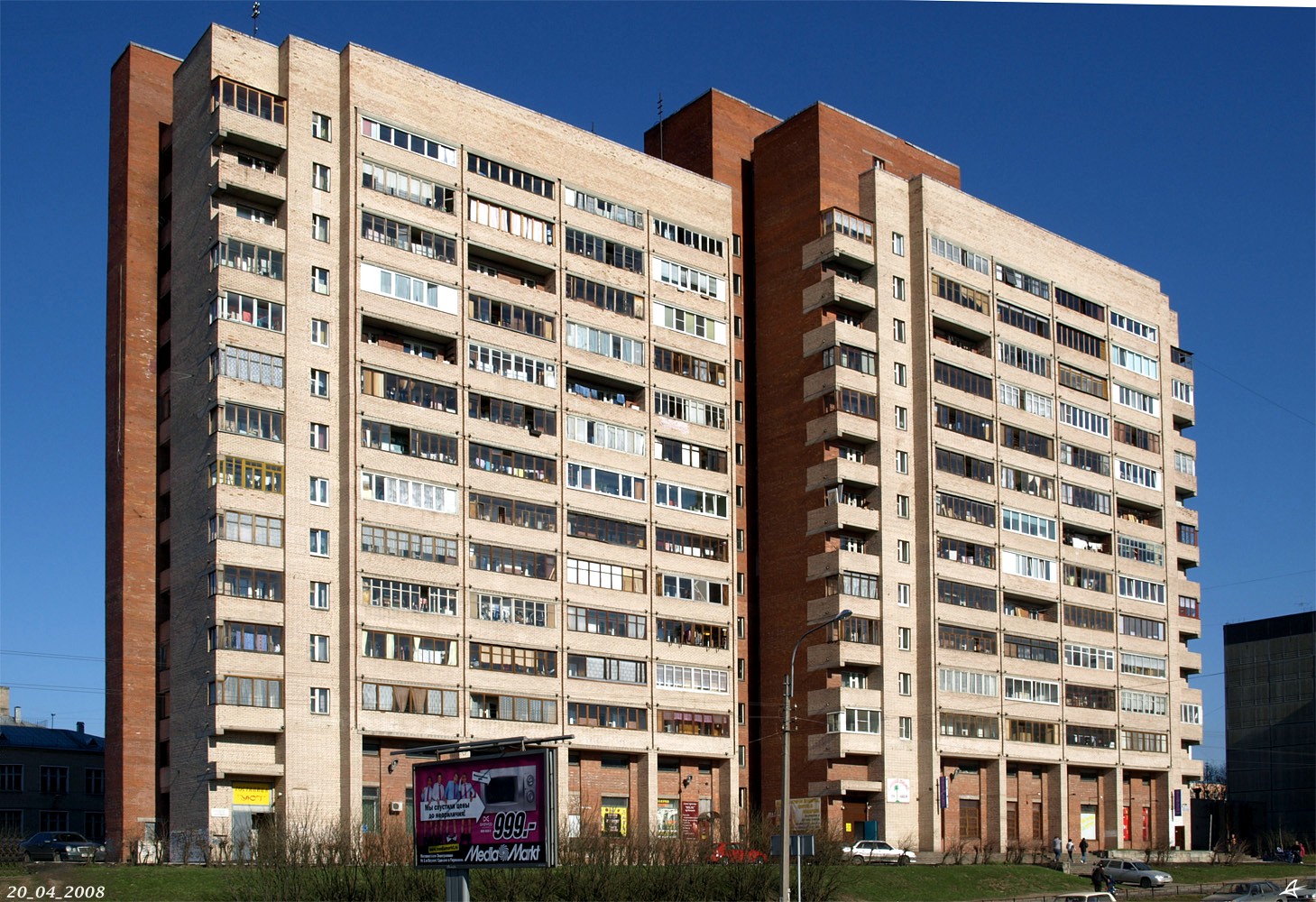 Санкт-Петербург, Улица Лёни Голикова, 2