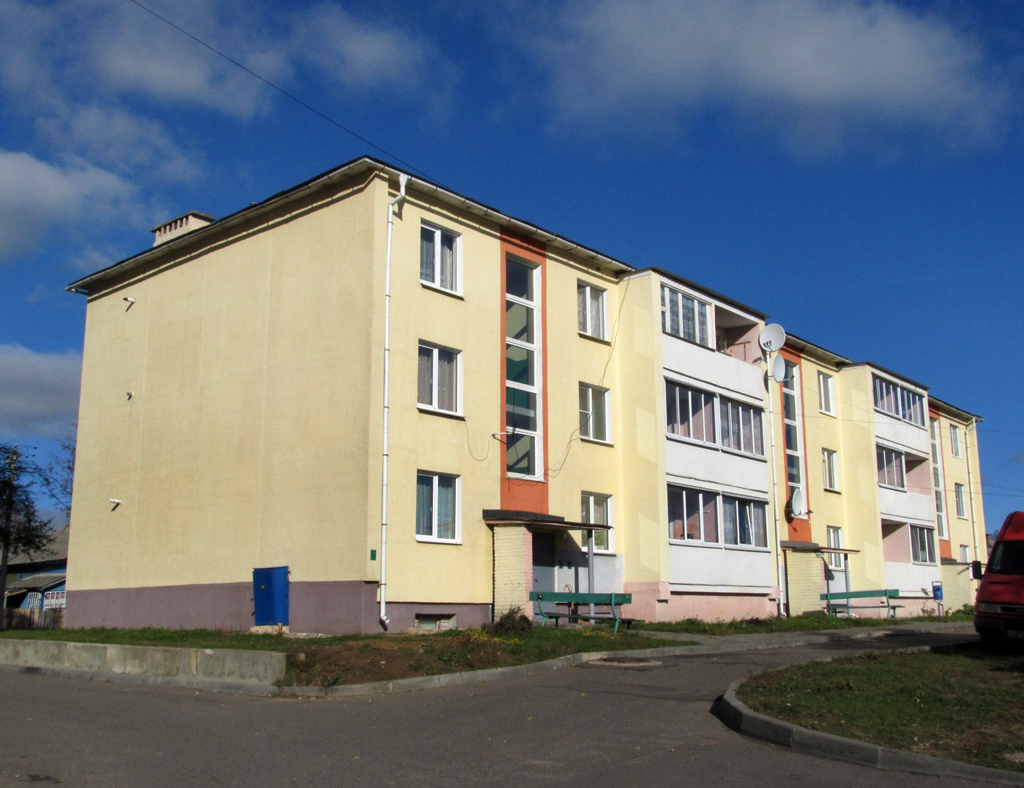 Кировск, Улица Володарского, 34