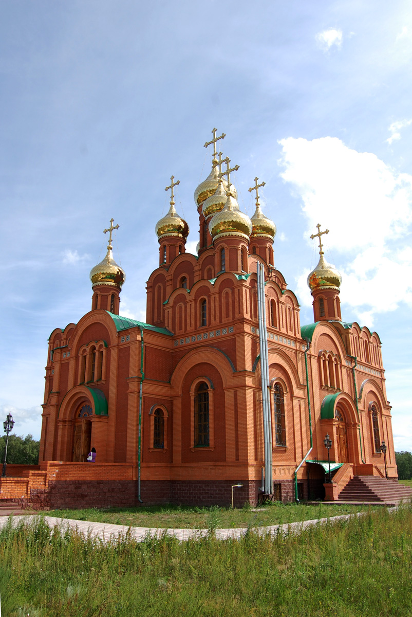 Омский район, прочие н.п., пос. Набережный, Монастырская улица, 12/4, Ачаирский женский монастырь Честного Креста Господня, Собор Успения Пресвятой Богородицы