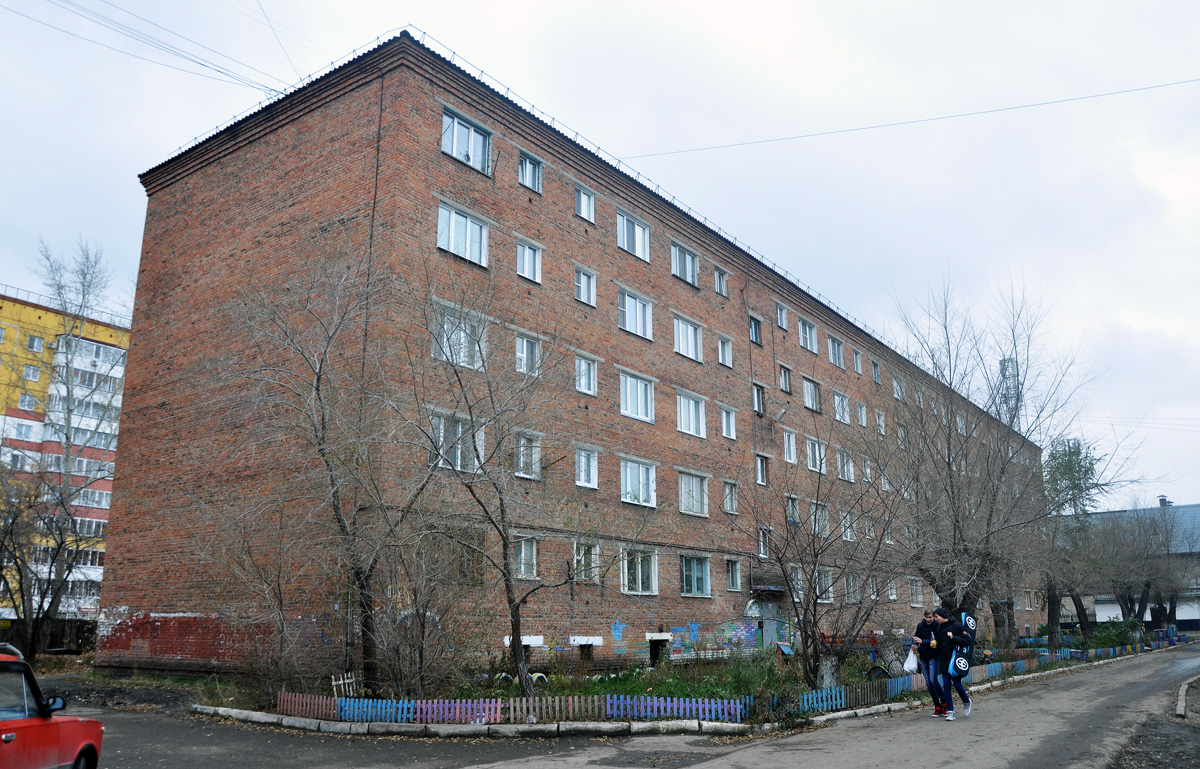 Omsk, Космический проспект, 16