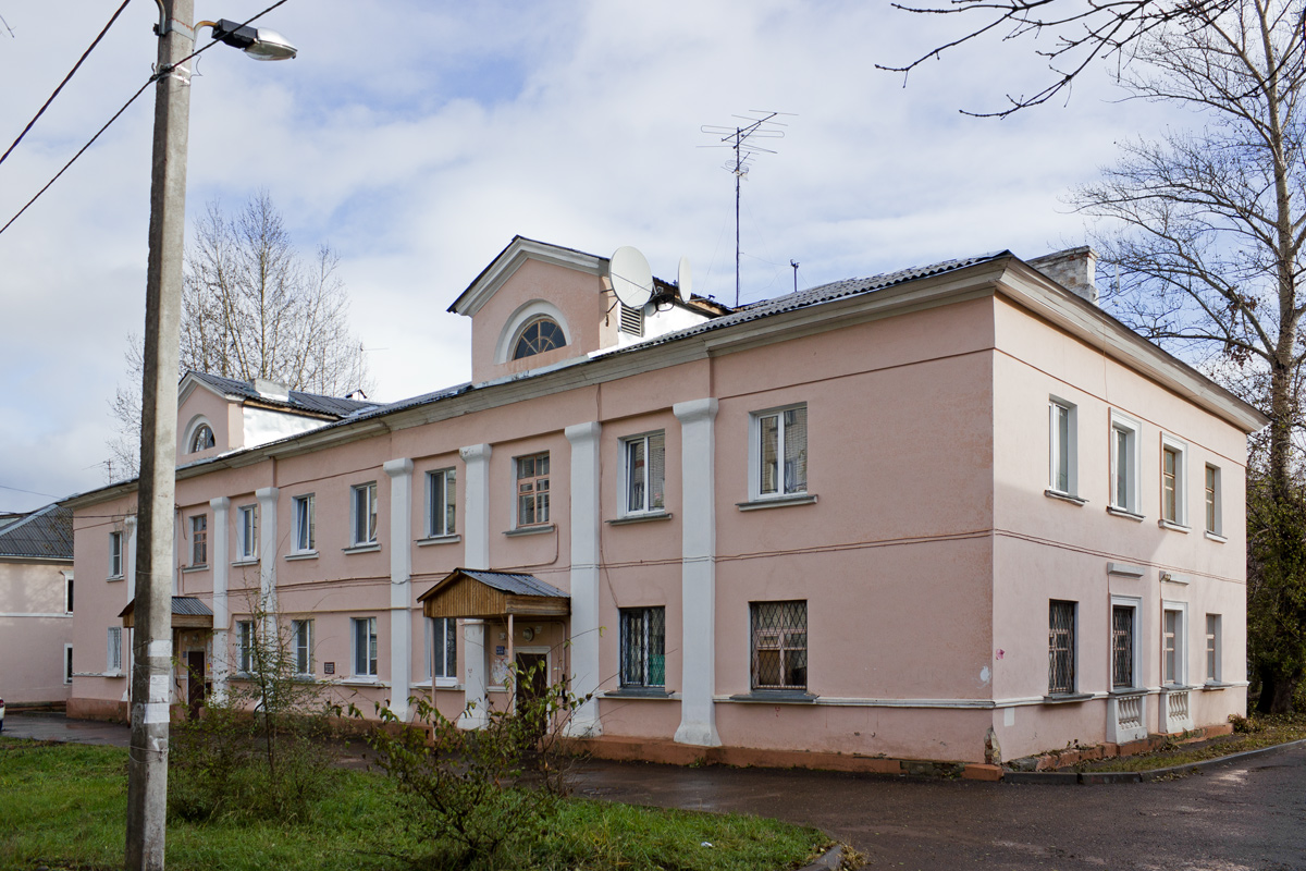 Казань, Начальная улица, 14