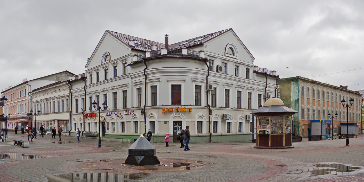 Kazań, Улица Баумана, 54; Улица Баумана, 56; Улица Кави Наджми, 10