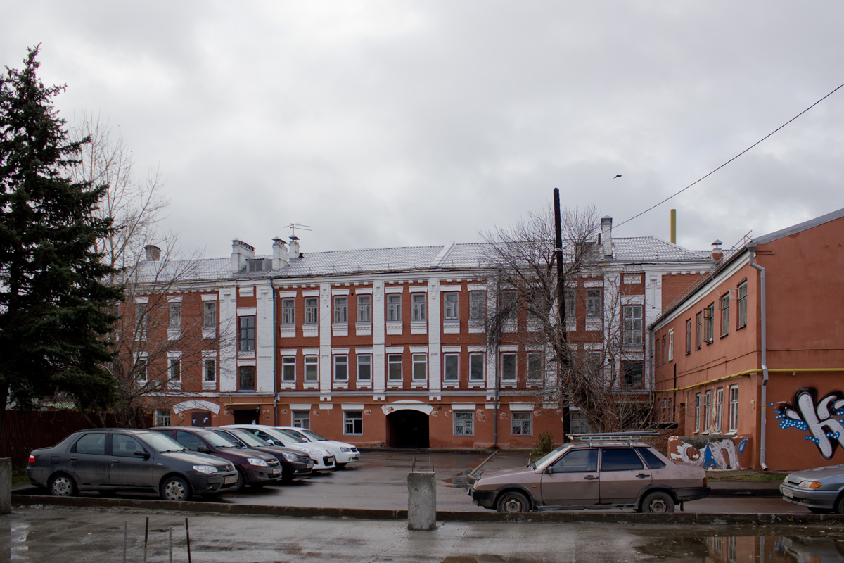 Казань, Улица Баумана, 30
