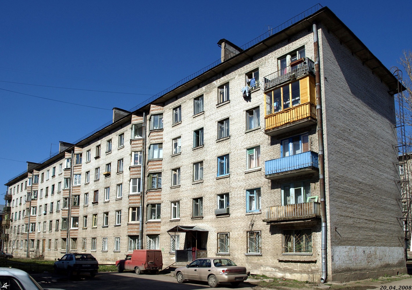 Санкт-Петербург, Улица Танкиста Хрустицкого, 106