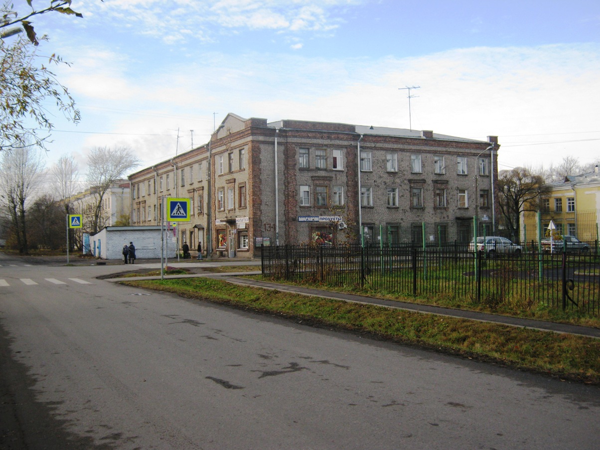 Санкт-Петербург, 2-я Комсомольская улица, 13 корп. 1