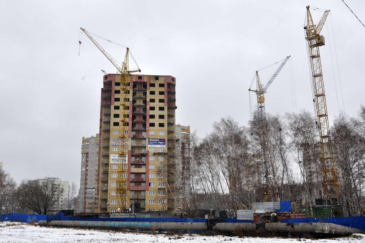 Омск, Бульвар Архитекторов, 23; Бульвар Архитекторов, 25; Бульвар Архитекторов, 19; Улица Ватутина, 18