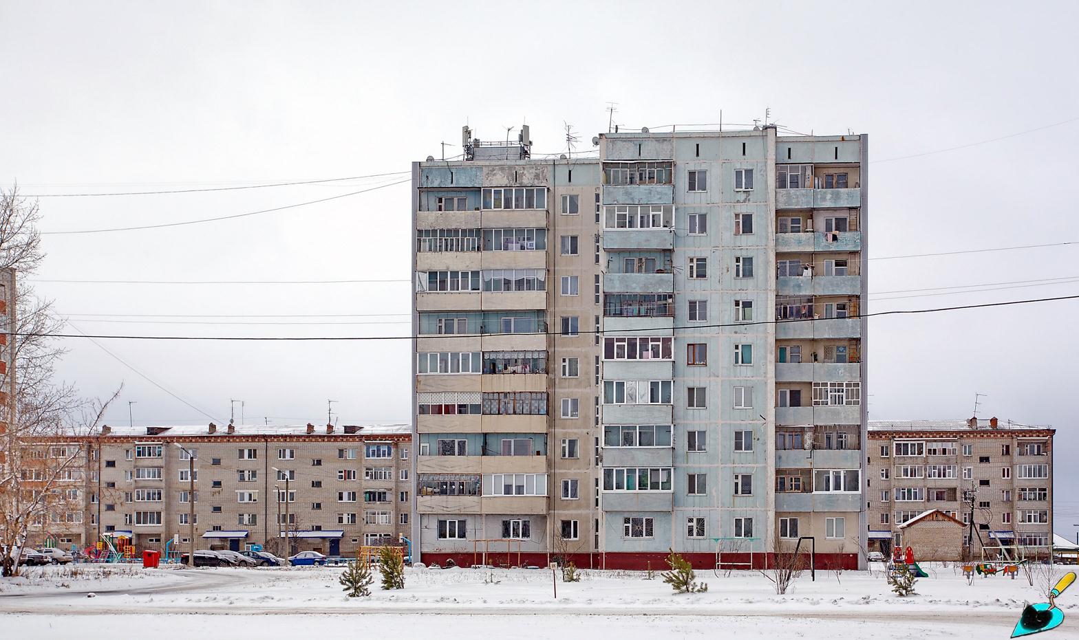 Тобольск, Микрорайон Сумкино, улица Маяковского, стр. 13; Микрорайон Сумкино, Нагорная улица, стр. 4