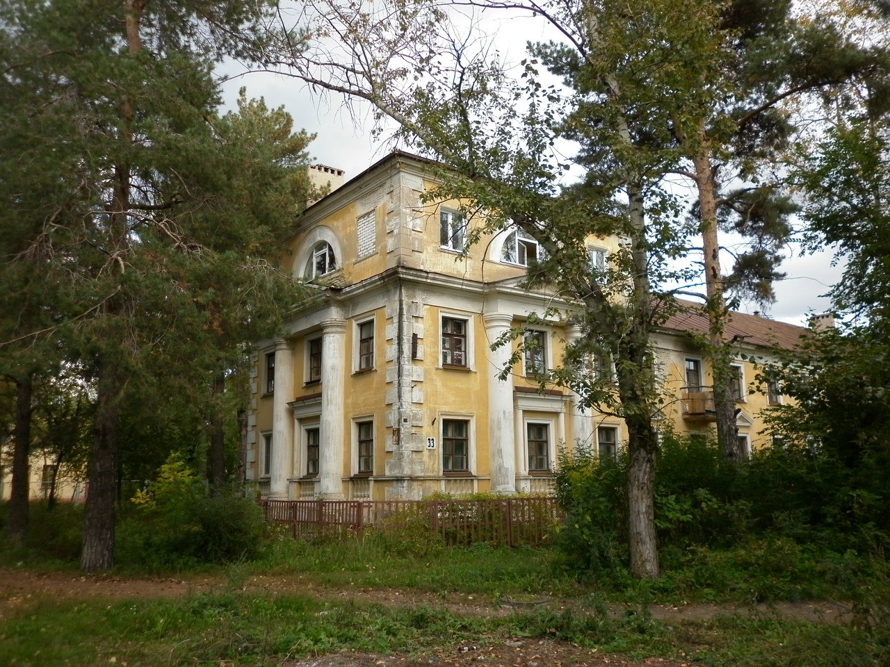 Дзержинск, Проспект Ленина, 33