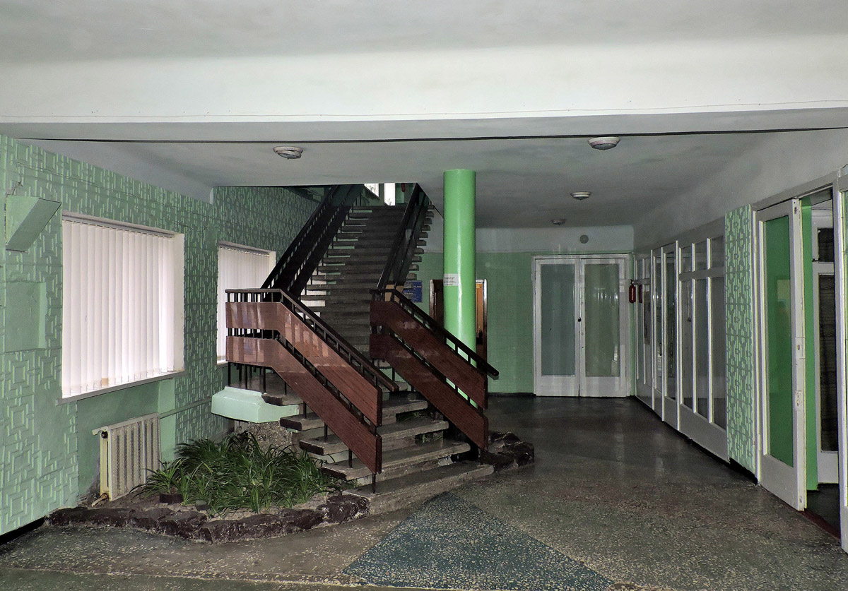 Богодухов, Соборная площадь, 1