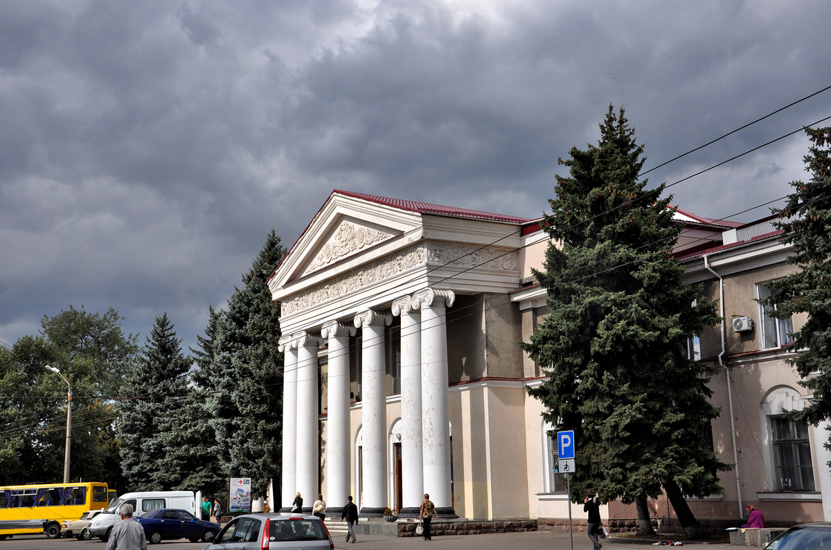 Полтава, Площадь Славы, 3