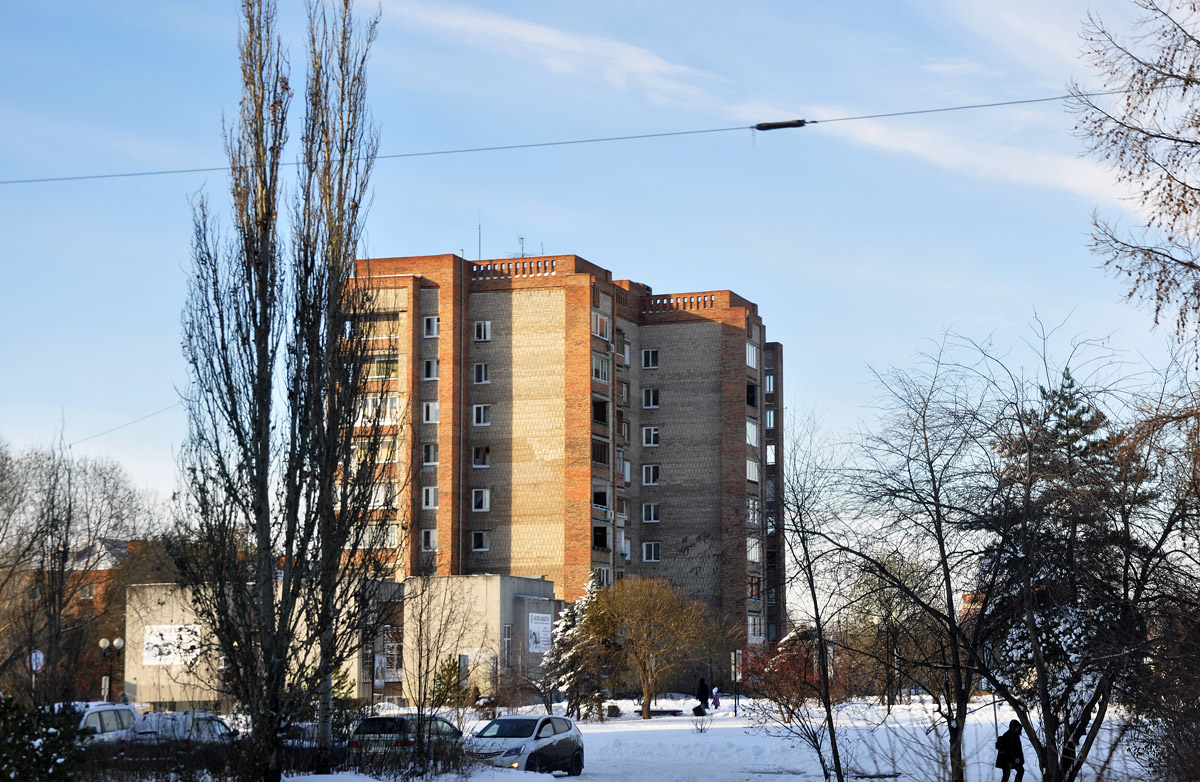 Омск, Бульвар Победы, 7; Бульвар Победы, 7 корп. 1