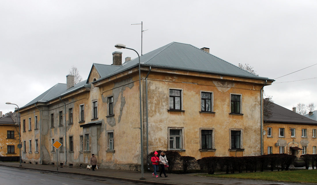 Тапа, Pikk, 11