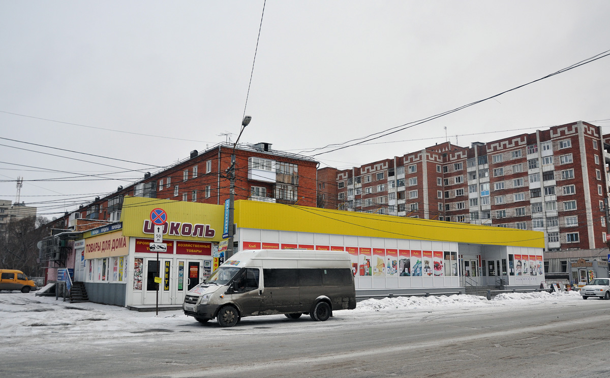 Омск, Улица Гуртьева, 31; Улица Гуртьева, 33
