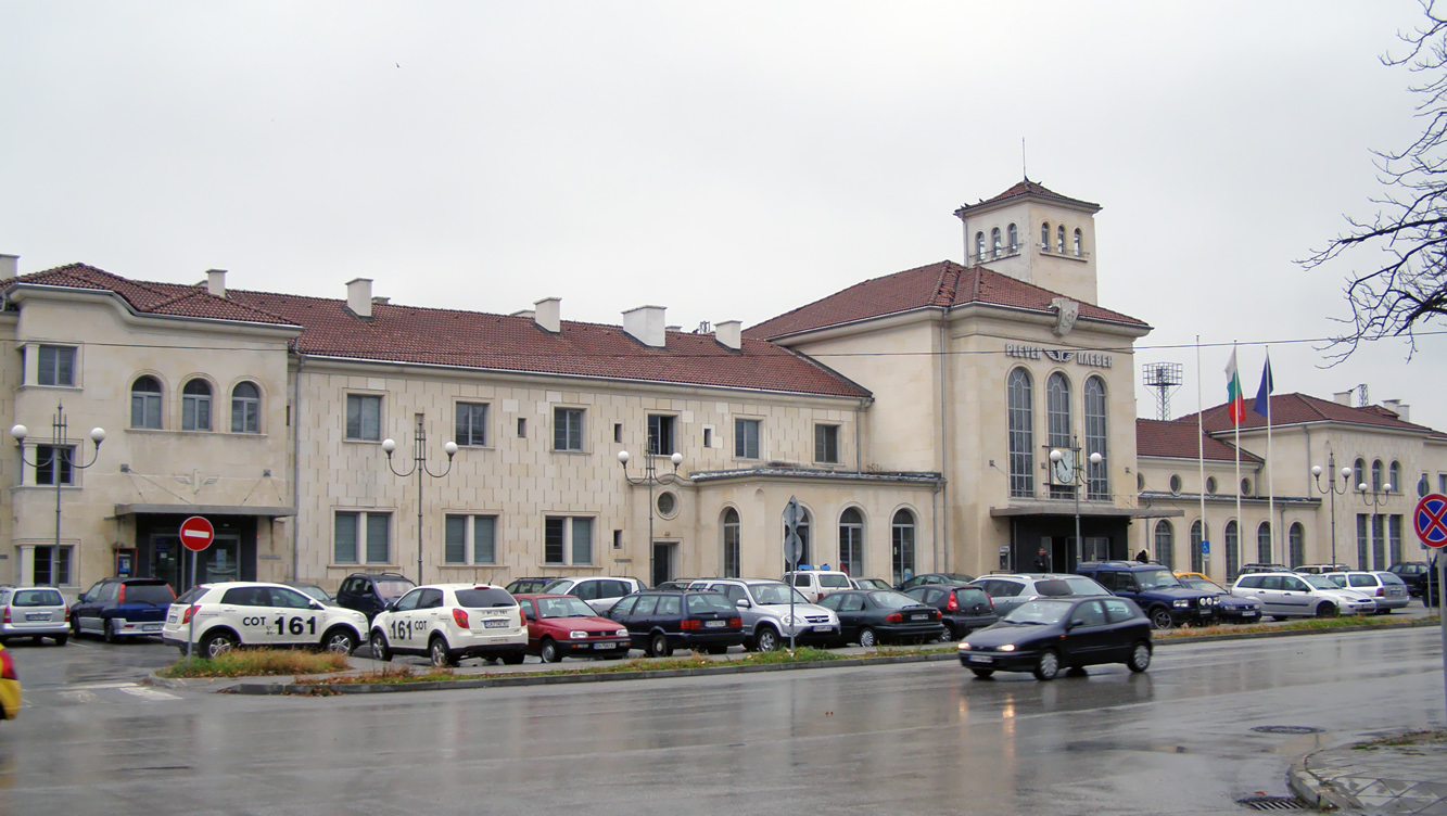 Плевен, Улица Иван Мендиликов, 2