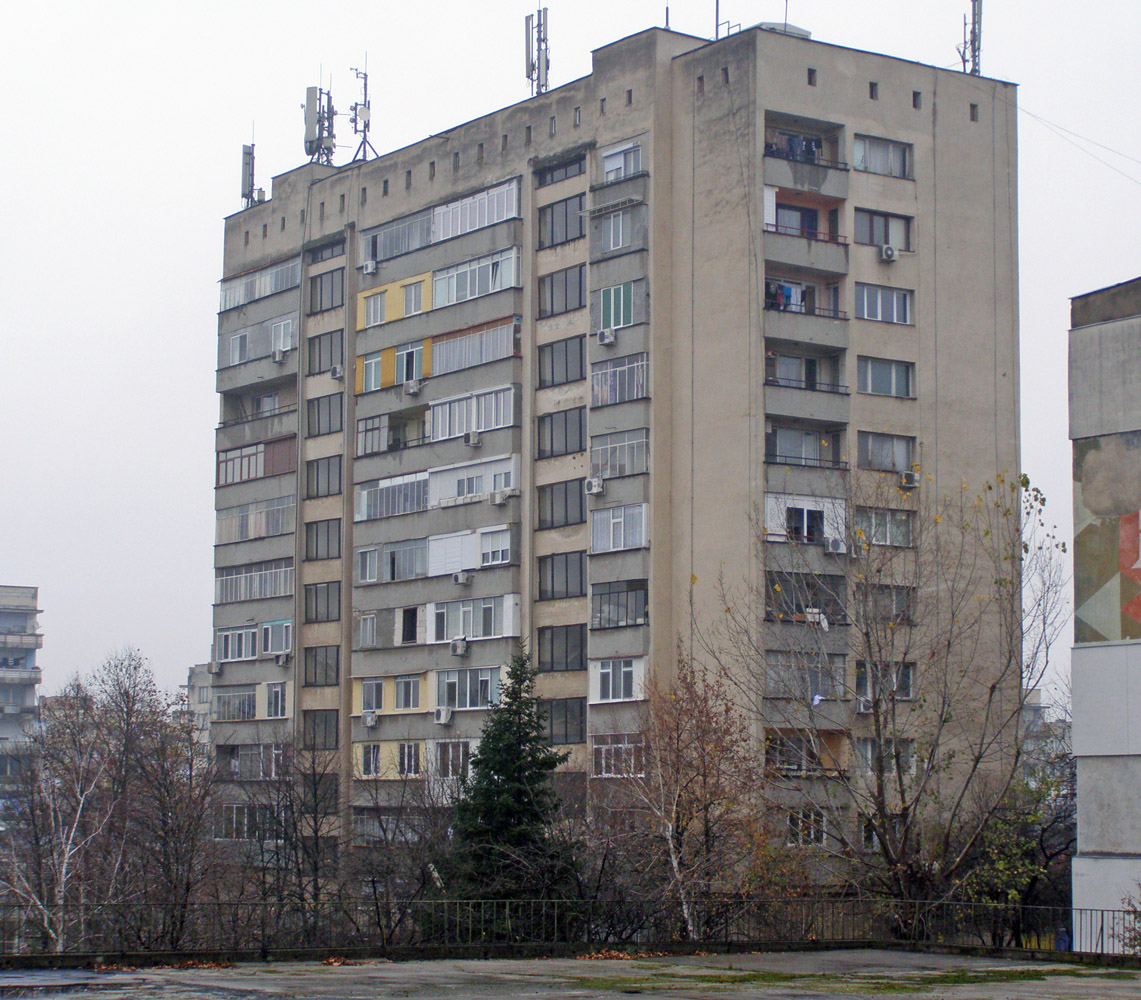 Плевен, Ж.К. "Сторгозия", бл. 34