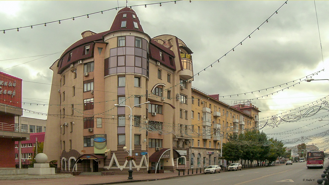Уфа, Улица Ленина, 60; Улица Ленина, 56
