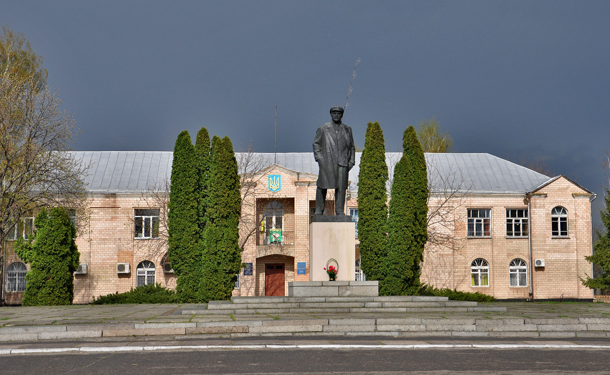 Чернобай, Улица Ленина, 152