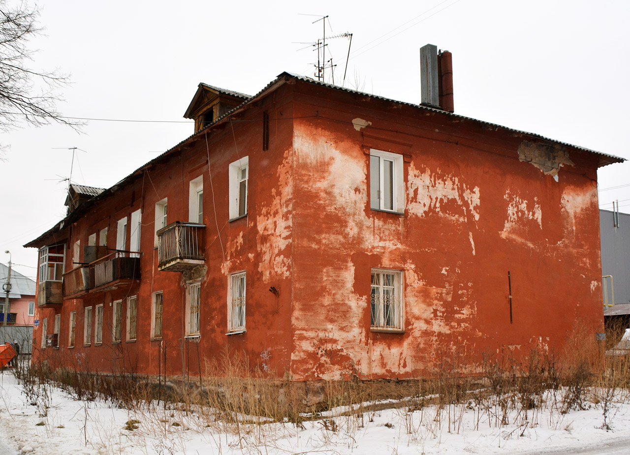 Пермь, Улица Нефтяников, 37