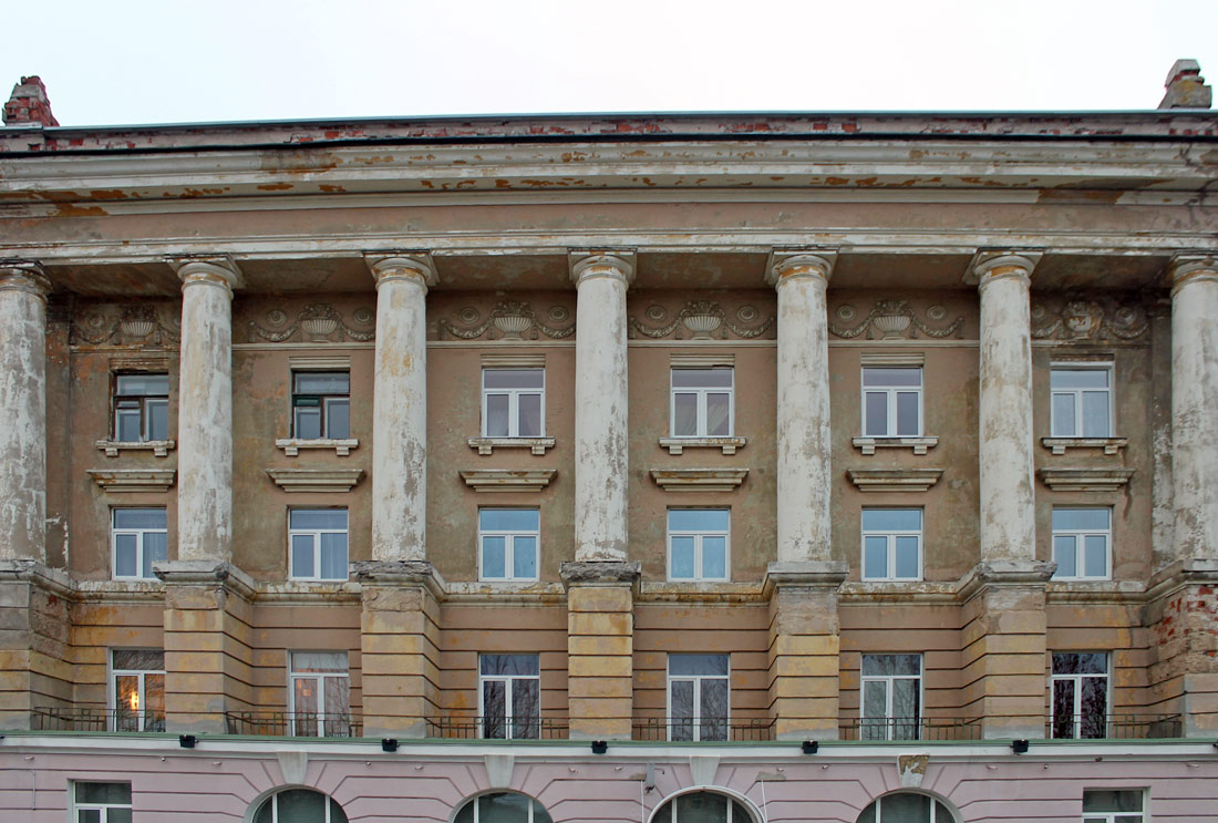 Кохтла-Ярве, Keskallee, 17