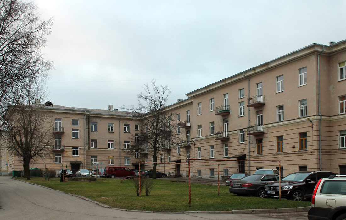 Кохтла-Ярве, Keskallee, 17