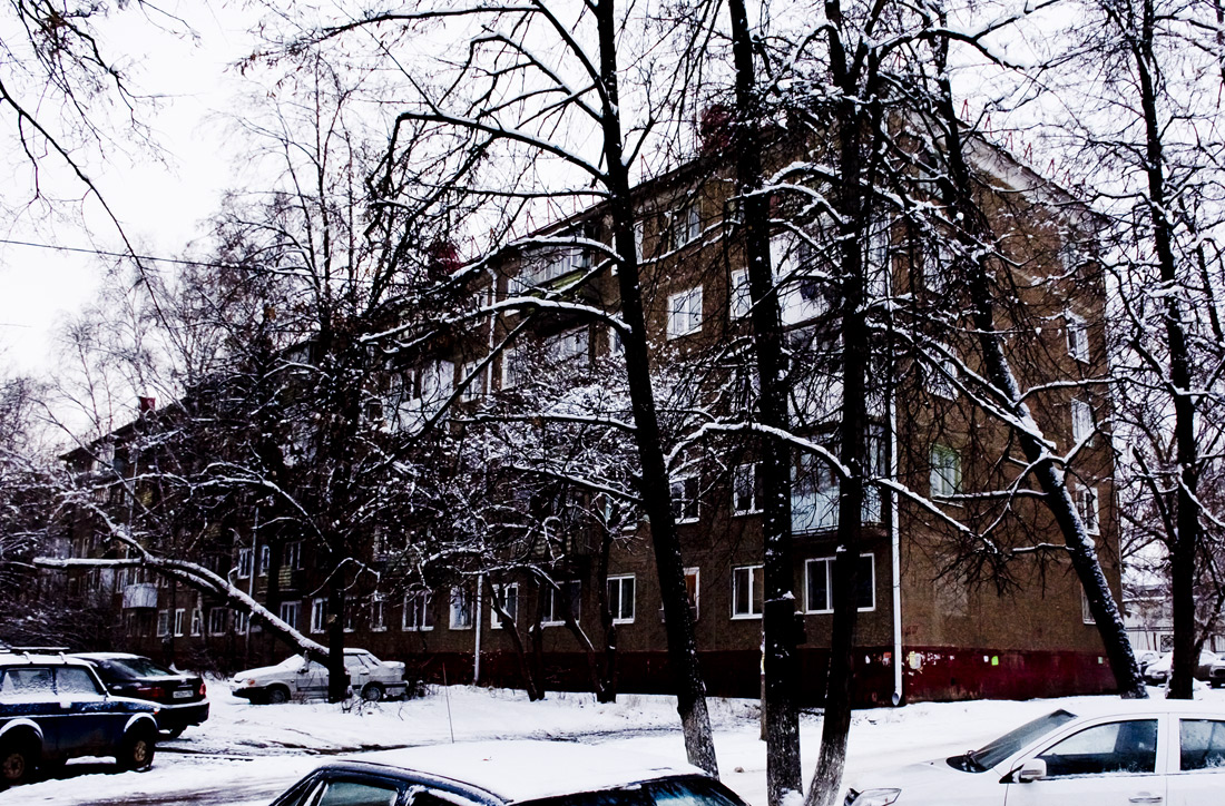Ufa, Улица Сергея Вострецова, 8/1