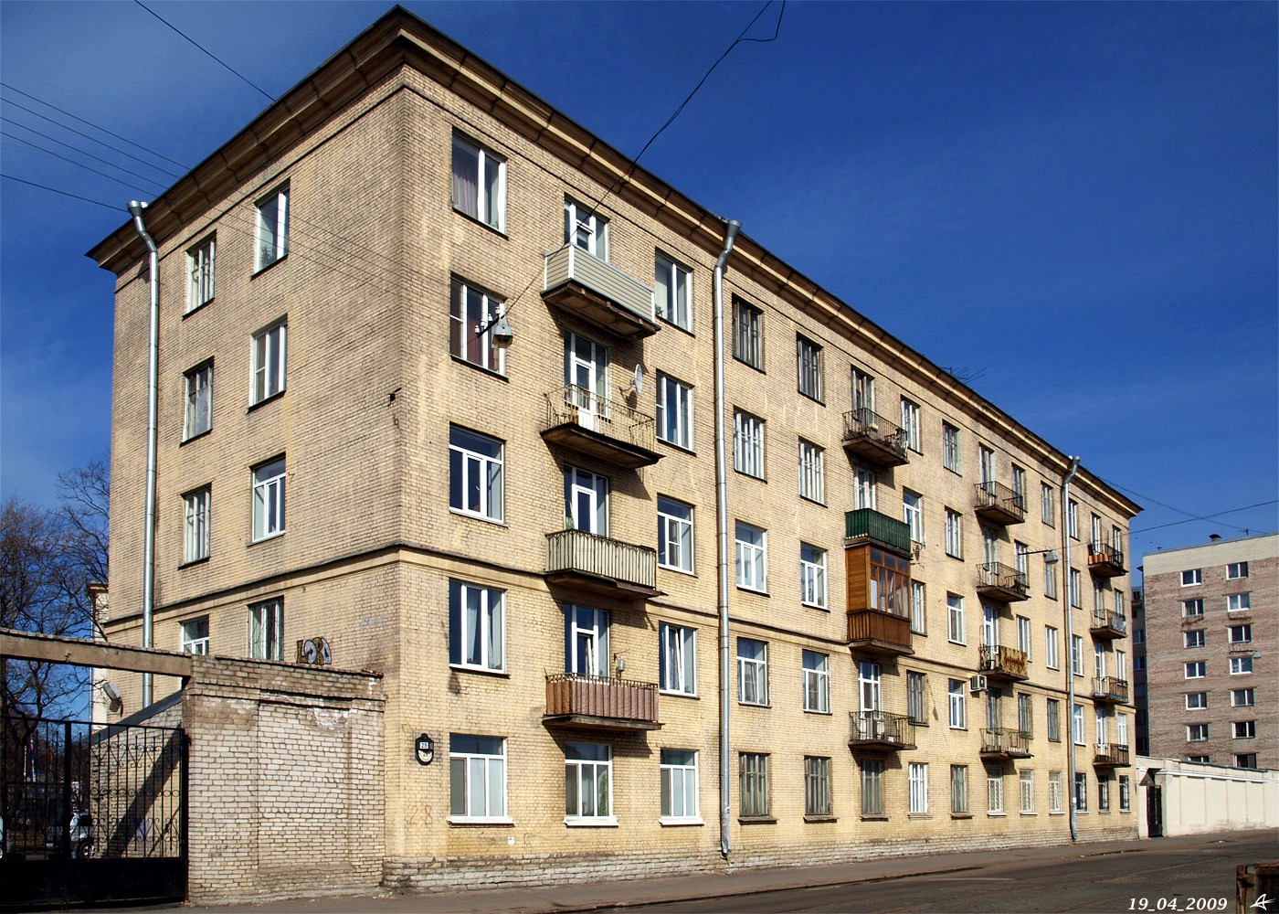 Санкт-Петербург, Дегтярный переулок, 28