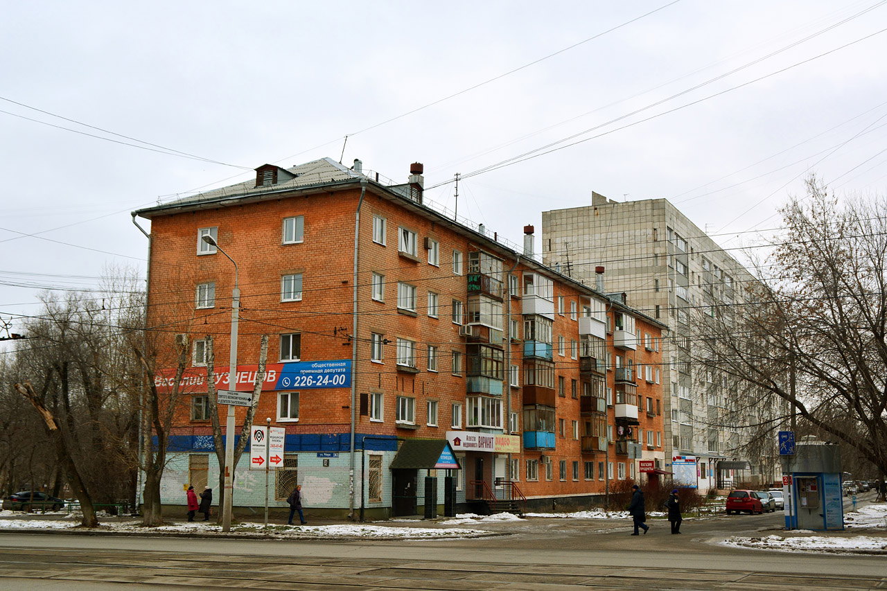 Пермь, Улица Мира, 82; Улица Мира, 82А