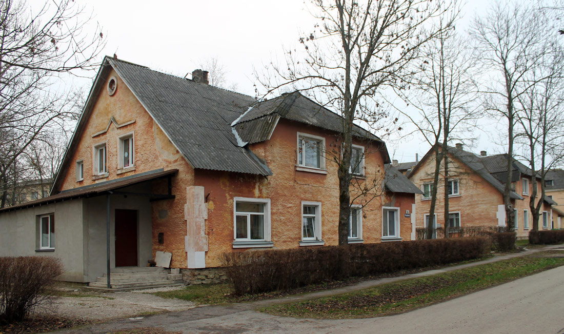 Кохтла-Ярве, Pisuhänna, 9a; Pisuhänna, 11a