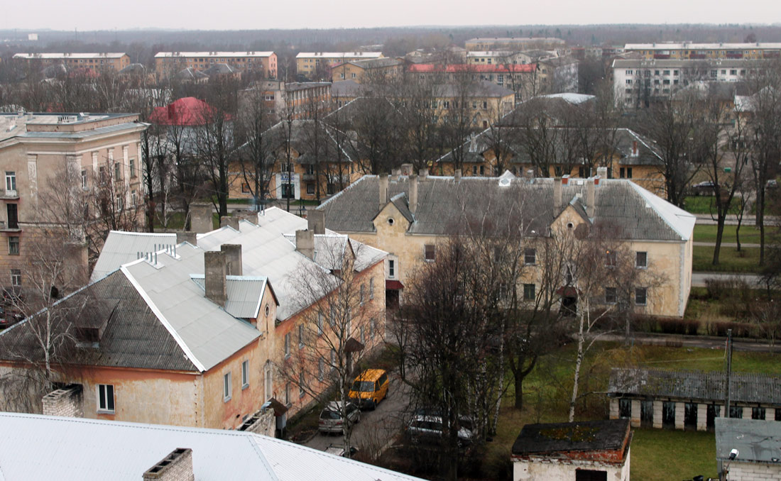 Кохтла-Ярве, Pisuhänna, 3a; Keskallee, 15