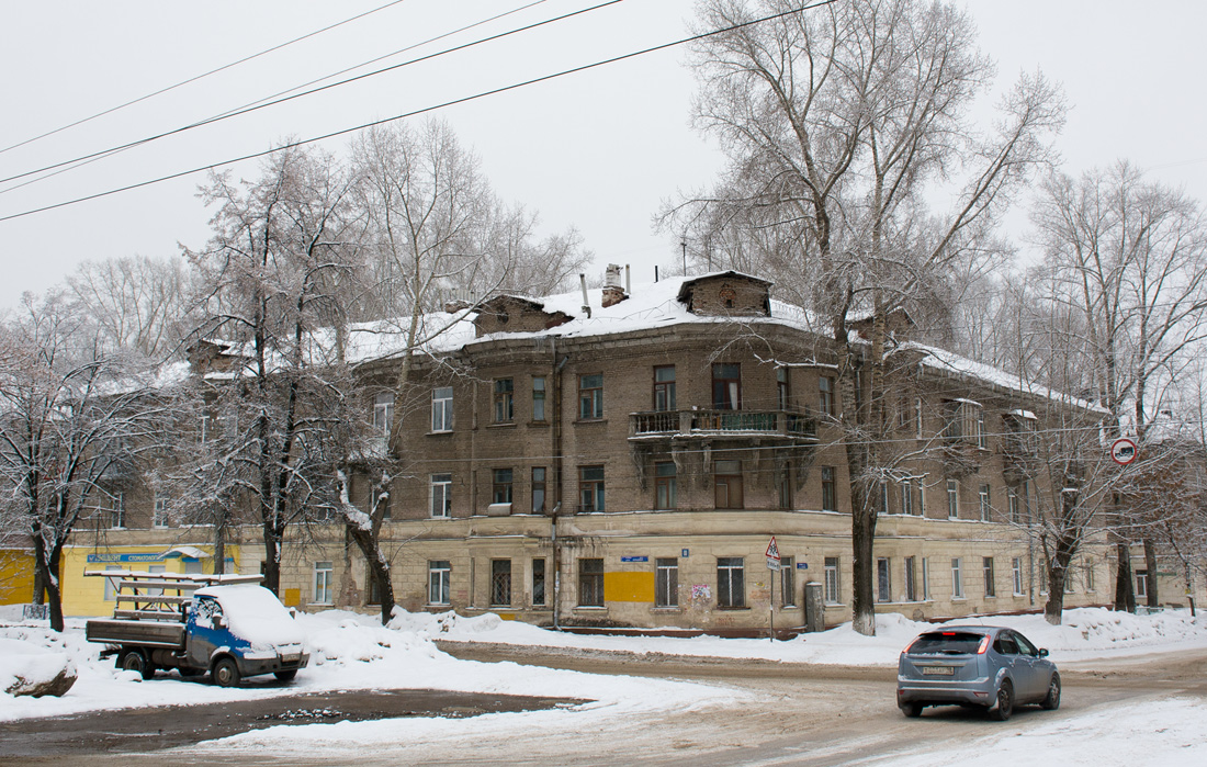 Уфа, Кольцевая улица, 80 / Улица Боткина, 14