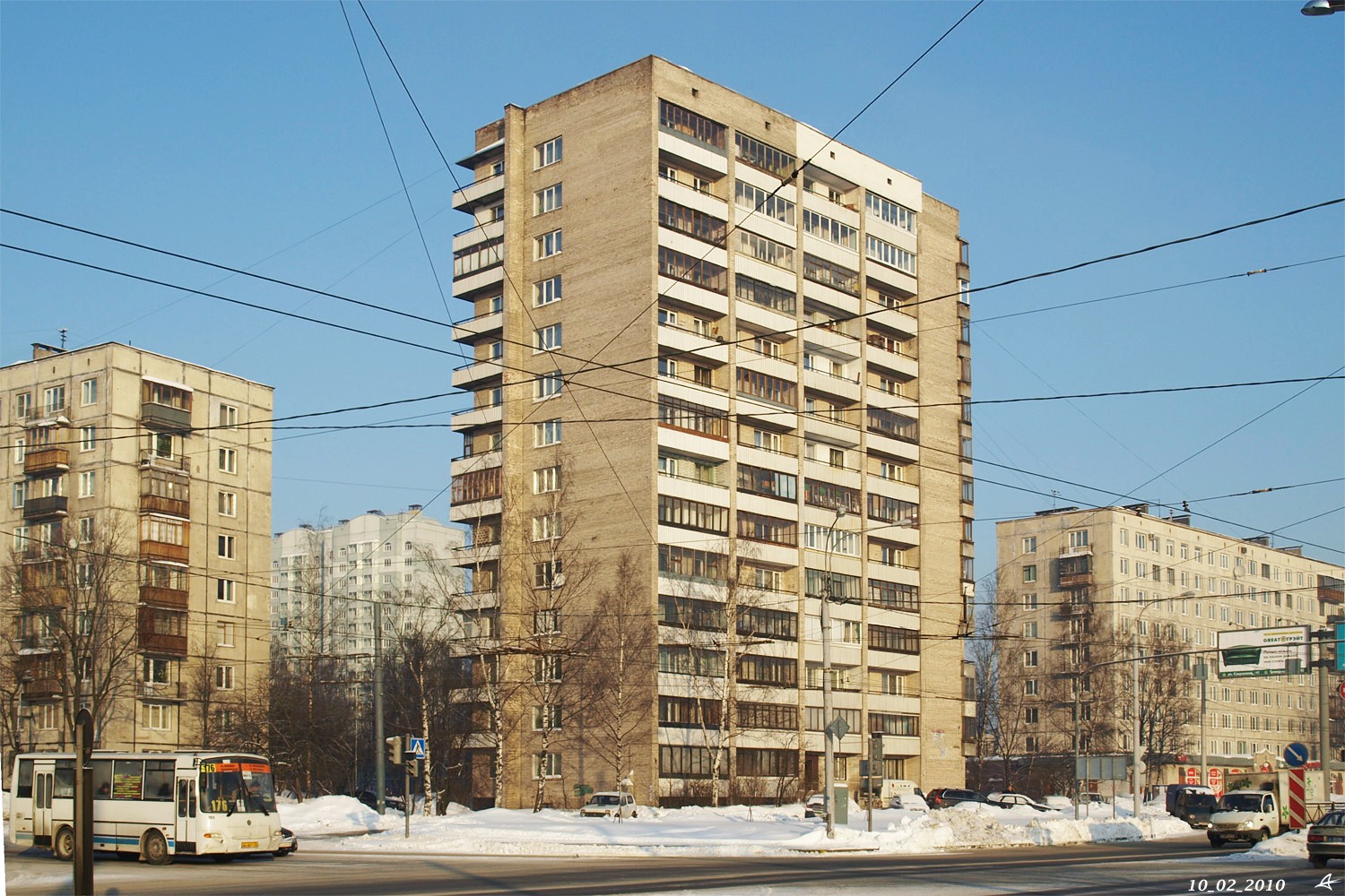 Санкт-Петербург, Пискарёвский проспект, 38