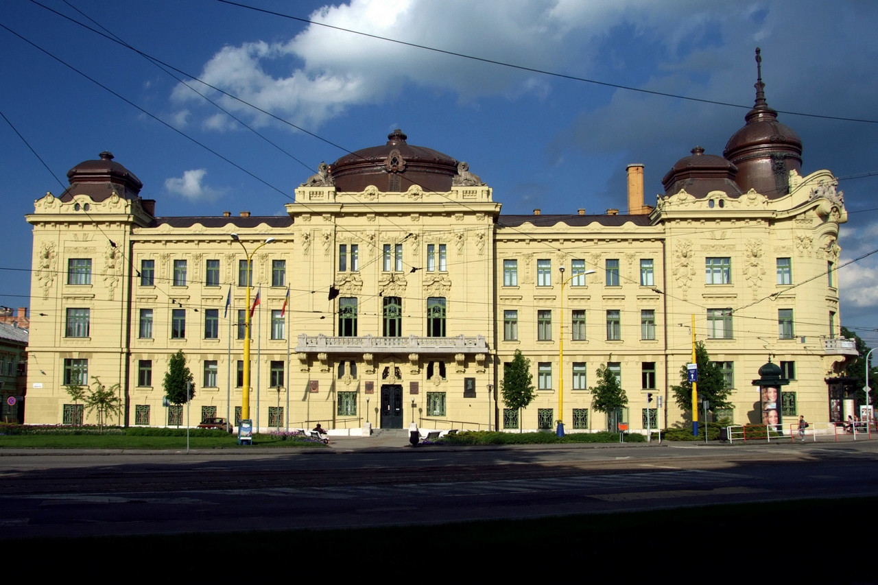 Кошице, Námestie Maratónu mieru, 1