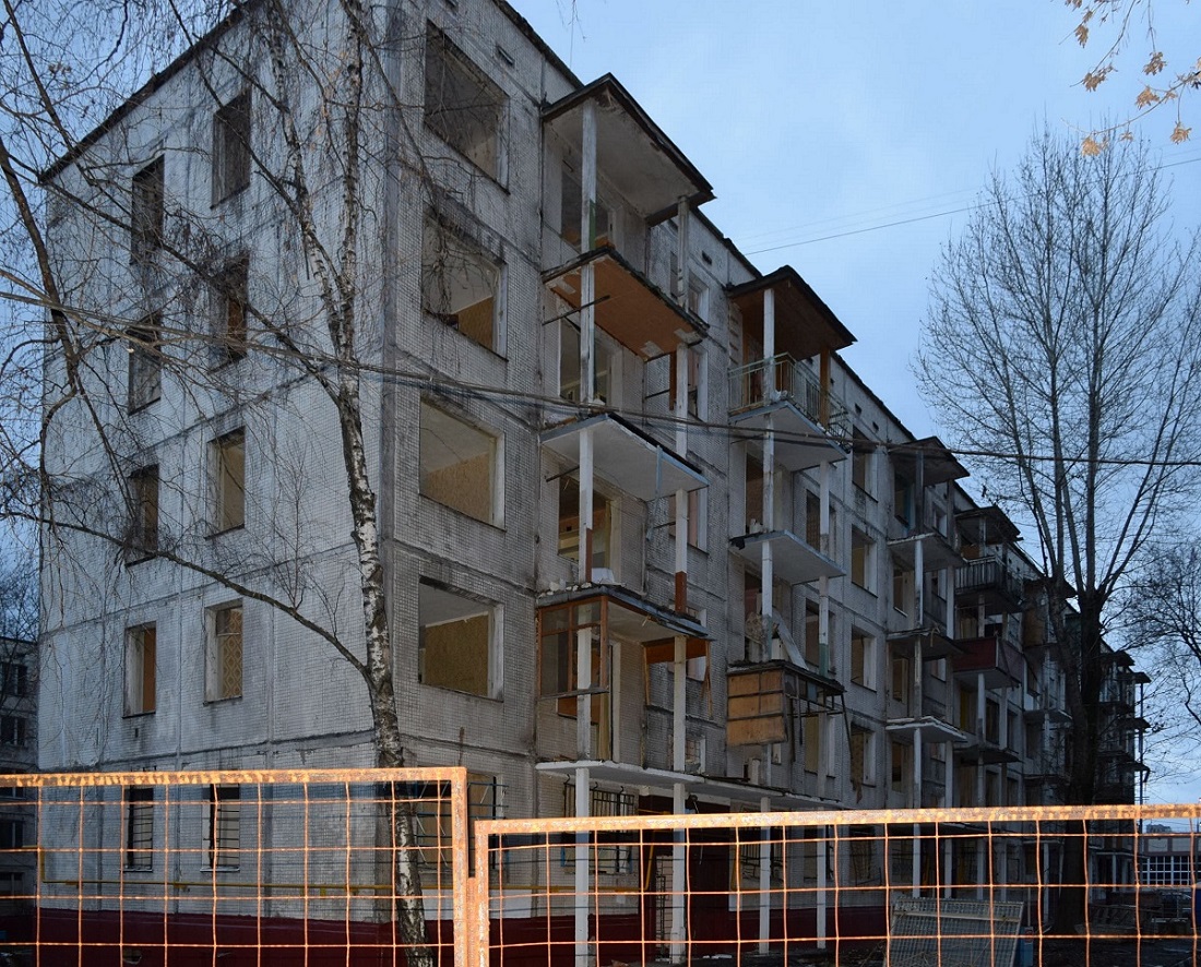Moskau, Улица Дмитрия Ульянова, 49 корп. 1