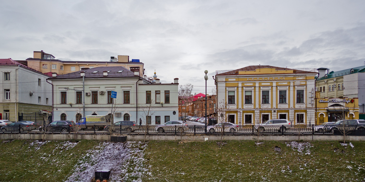 Казань, Право-Булачная улица, 27; Право-Булачная улица, 29