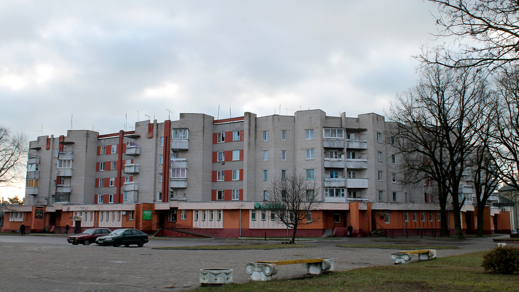 Мосты, Советская улица, 48