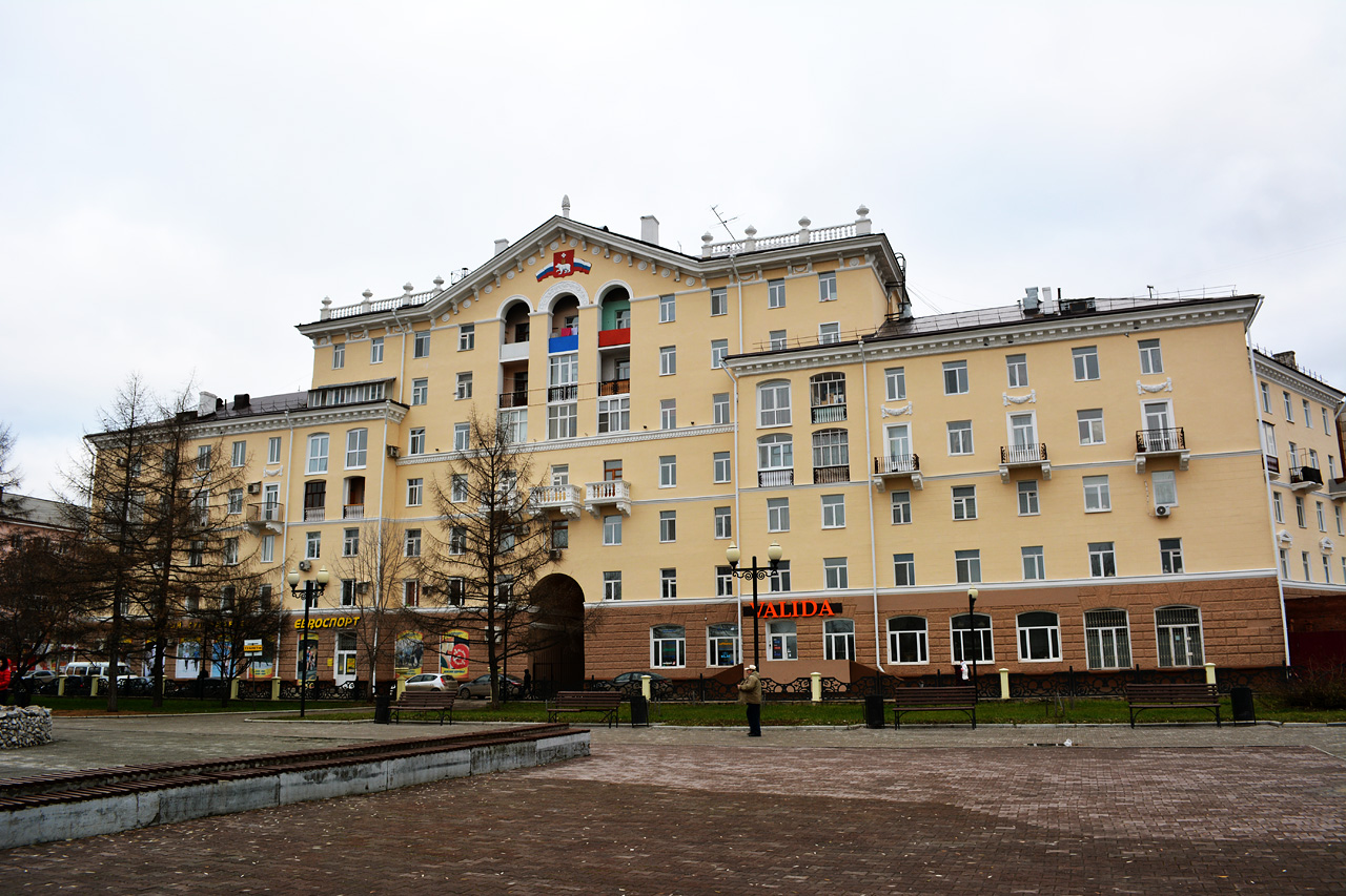 Пермь, Улица Ленина, 102