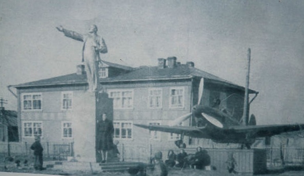 Нарьян-Мар, Улица Выучейского, 7 / Улица Сапрыгина, 8