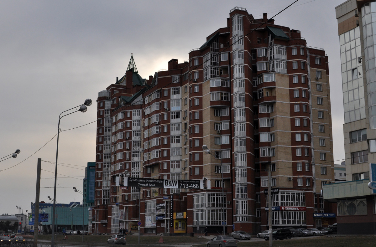 Сургут, Университетская улица, 3