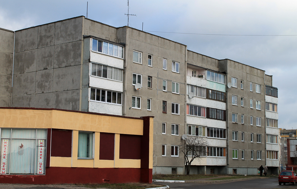 Мосты, Проспект Юности, 12