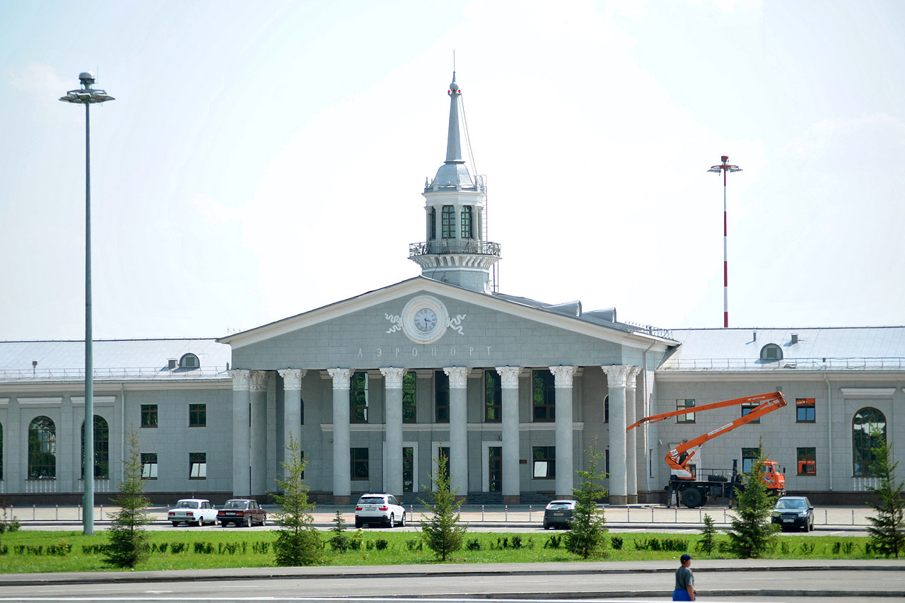 Екатеринбург, Площадь Бахчиванджи, 1/1