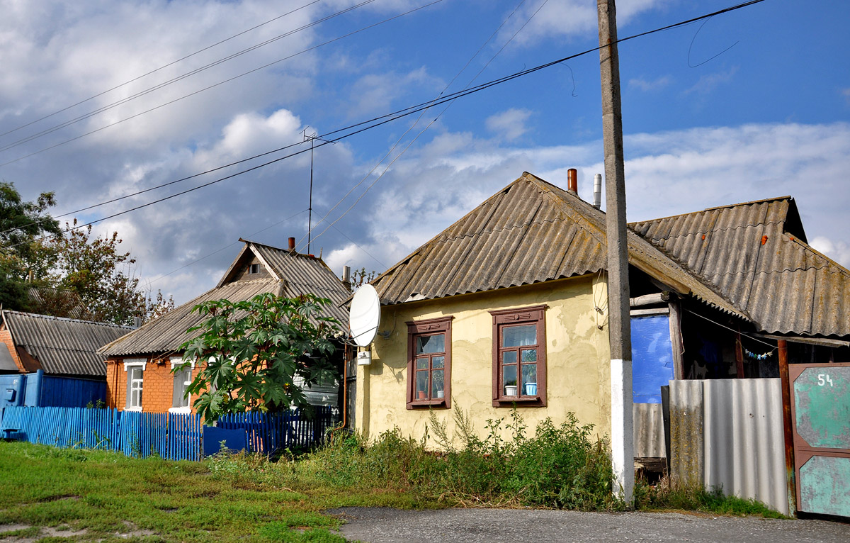 Шебекинский район, прочие н.п., с. Архангельское, Улица Ушакова, 54