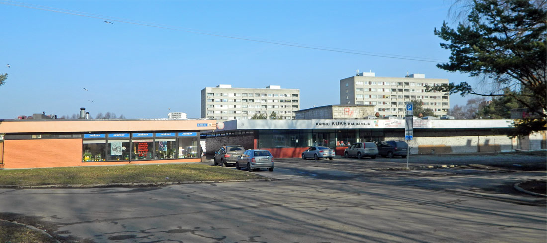 Таллин, Eduard Vilde tee, 73; Eduard Vilde tee, 68; Eduard Vilde tee, 66; Eduard Vilde tee, 71. Таллин — Жилой район Мустамяэ в Таллине