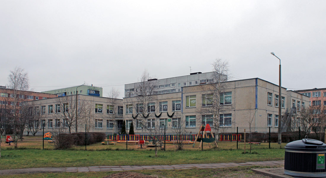 Нарва, Kangelaste prospekt, 38