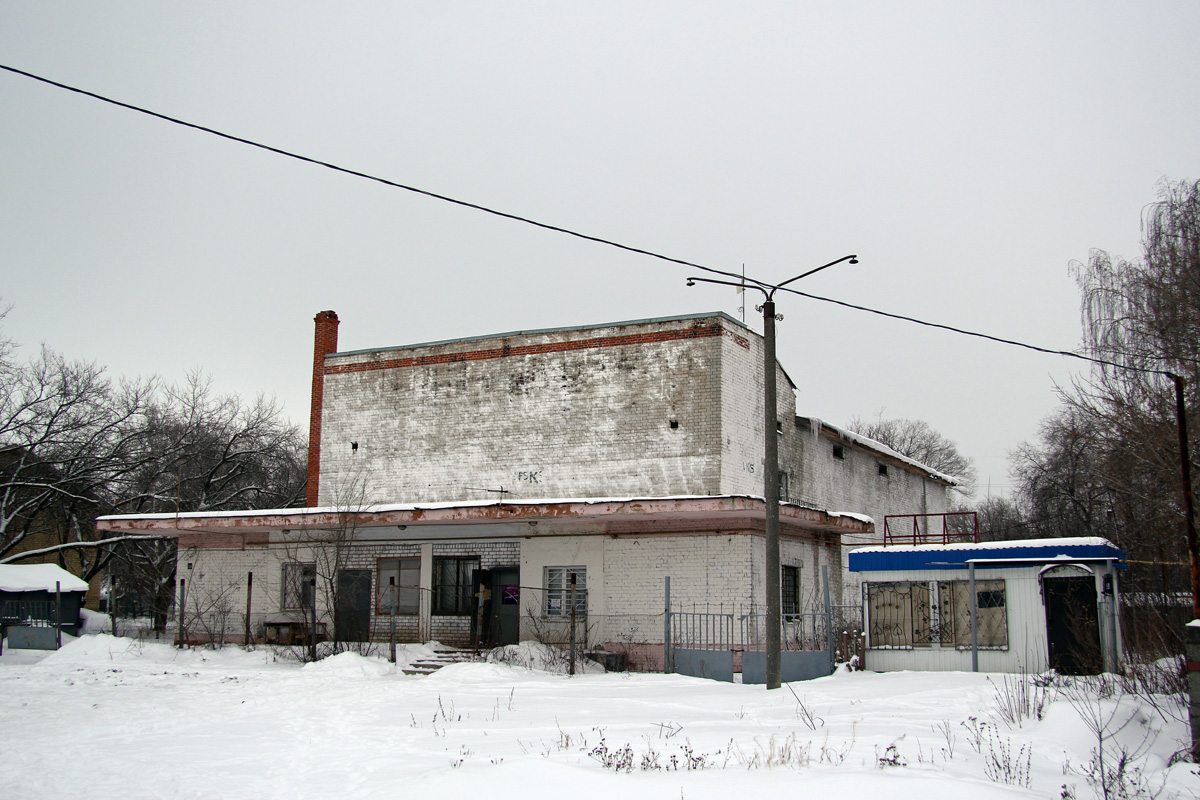 Казань, Улица Кутузова, 15А / Улица Айдарова, 135