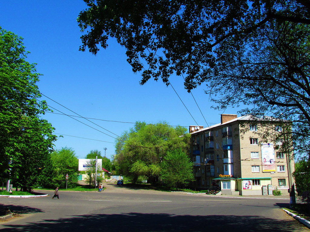 Artiomowsk, Улица Бориса Горбатова, 1